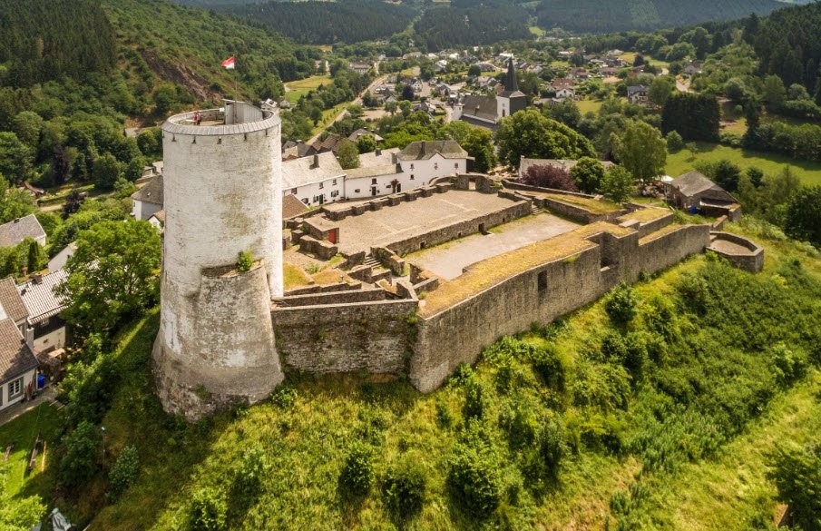 Burg Reifferscheid, Hellenthal, Germany, Germany